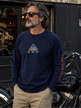 OCC Men's XL Long Sleeve Navy Graphic Tee with Chest Emblem